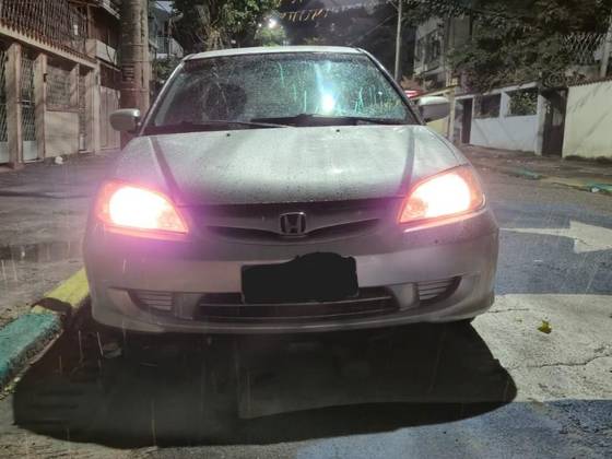 HONDA CIVIC 1.7 LX 16V GASOLINA 4P MANUAL HONDA CIVIC 1.7 LX 16V GASOLINA 4P MANUAL